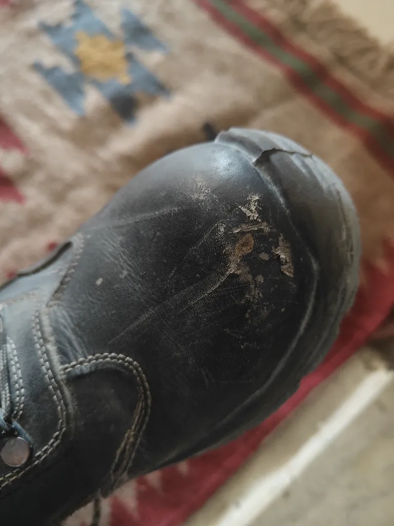 کفش ایمنی ساتر مدل ساکو