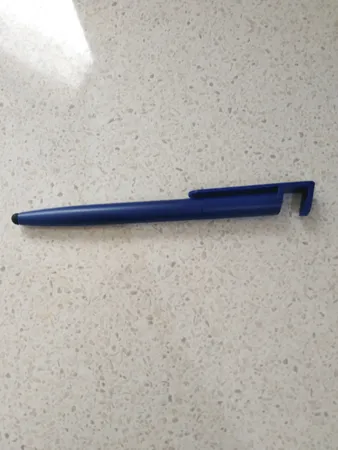 قلم لمسی و پایه نگهدارنده موبایل مدل SKJMRJNQ002369