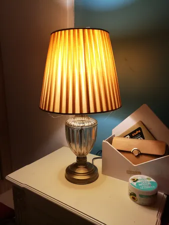 آباژور رومیزی کد 6625