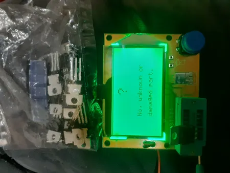 دستگاه تستر قطعات الکترونیکی مدل LCR-T4