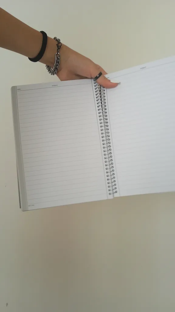 دفتر مشق 100 برگ مستر راد مدل ریاضی طرح دلتا کد fiory 2064