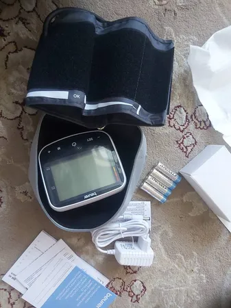 فشارسنج بازویی دیجیتال بیورر مدل BM40