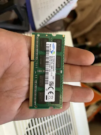 رم لپ تاپ DDR3 تک کاناله 1600 مگاهرتز CL11 سامسونگ مدل PC3L ظرفیت 8 گیگابایت