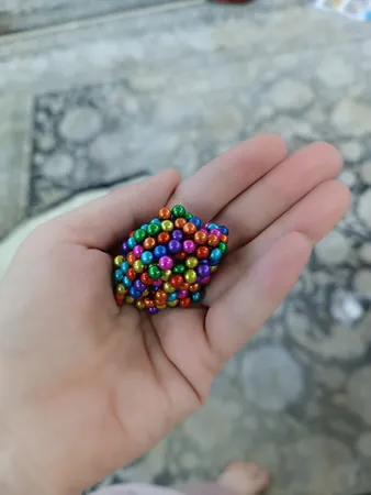 آهن ربا مدل کروی بسته 216 عددی