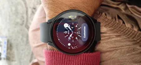 ساعت هوشمند سامسونگ مدل Galaxy Watch4 44mm بند سیلیکونی