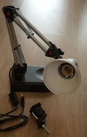 چراغ مطالعه صنایع کریم زاده مدل EN-111