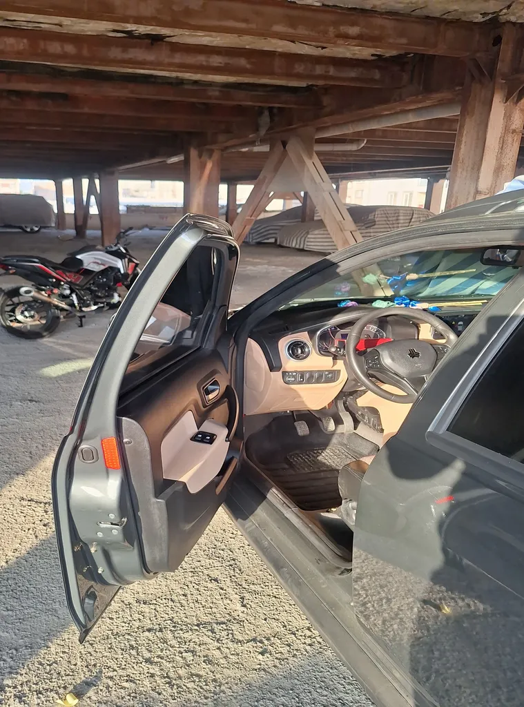 برچسب شبرنگ هشدار باز بودن درب خودرو رفلکتر مدل R7YK مناسب برای کوئیک بسته 4 عددی