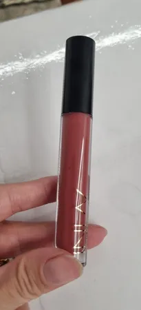 رژ لب مایع این لی مدل Lady Alert شماره M322