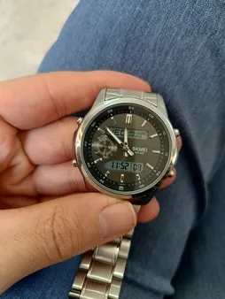 ساعت مچی عقربه‌ای مردانه کوارتز اسکمی مدل 2284