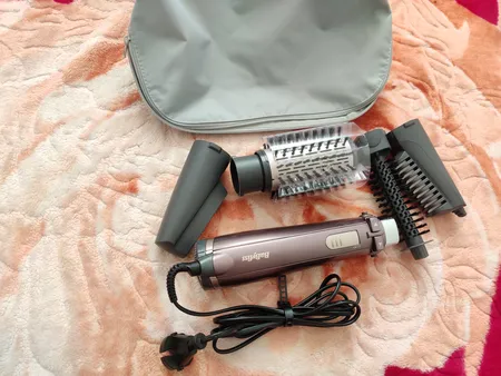 سشوار برس دار چرخشی بابیلیس مدل AS960SDE