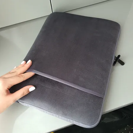 کاور لپ تاپ مدل بهت 00014 مناسب برای لپ تاپ 13.1 تا 14 اینچی