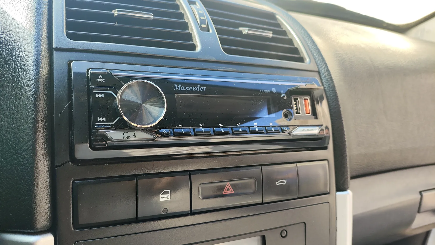 پخش کننده خودرو مکسیدر مدل FL-800