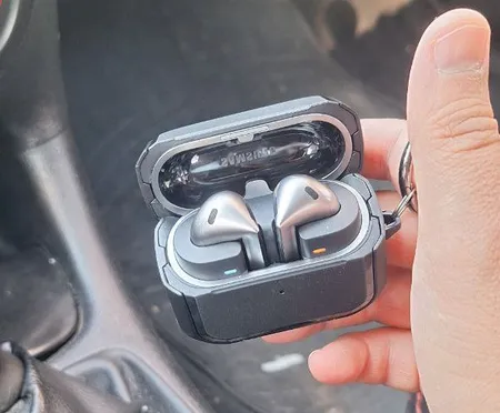 هدفون بلوتوثی سامسونگ مدل Galaxy Buds3