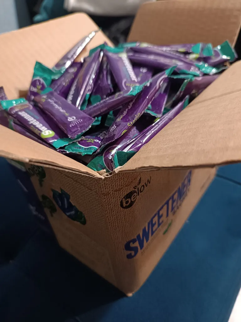 شیرین کننده نوشیدنی کم کالری بیلو بسته 250 عددی