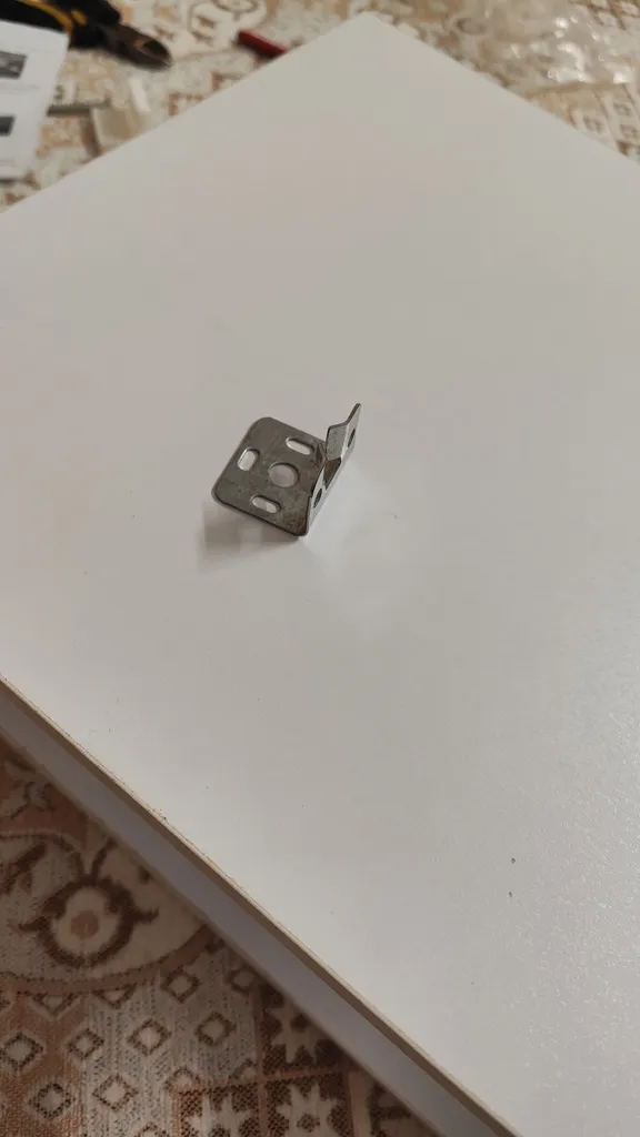 میز تلویزیون دیواری مدل TS60