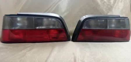 چراغ عقب جمع ساز مدل JT123SD مناسب برای پژو پارس بسته 2 عددی