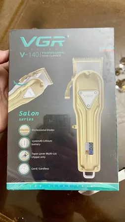 ماشین اصلاح موی سر و صورت وی جی ار مدل VGR V-140