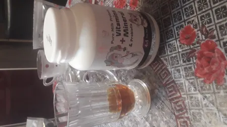 مولتی ویتامین و مینرال سگ و گربه پرسا مدل پودری وزن 200 گرم