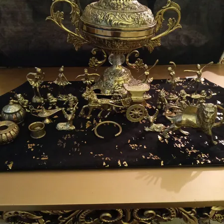 مجسمه دکوری طرح اسب و کالسکه