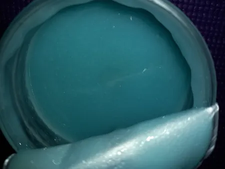 اسکراب شکری لایه بردار پوست ژبن پلاس مدل Lavender وزن 450 گرم