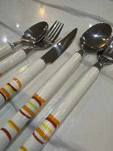 تجریه خرید سرویس قاشق و چنگال 31 پارچه سی اند اس طرح گرد