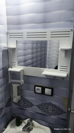 آینه سرویس بهداشتی خونه خاص مدل Linear