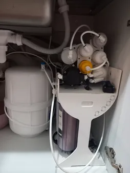 دستگاه تصفیه کننده آب آکوآ اسپرینگ مدل NF - SF4400 به همراه فیلتر تصفیه اب کد 01 مجموعه 3 عددی