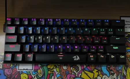 کیبورد گیمینگ ردراگون مدل K630 Dragonborn، مکانیکال سوییچ قرمز، Tenkeyless، نورپردازی RGB