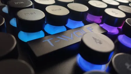 کیبورد مخصوص بازی تی‌ولف مدل T80 PUNK