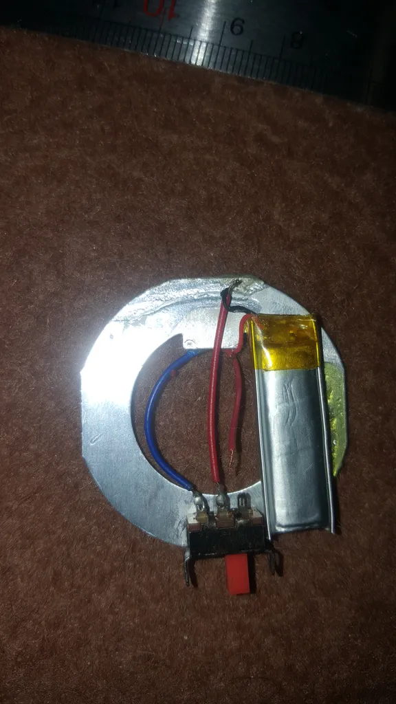 باتری لیتیوم یون قابل شارژ مدل TNS-999ظرفیت 250 میلی آمپرساعت