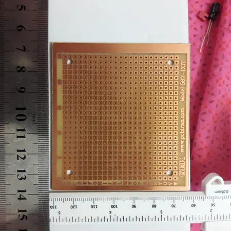 فیبر سوراخ دار جنرال الکترون مدل 567-DOT