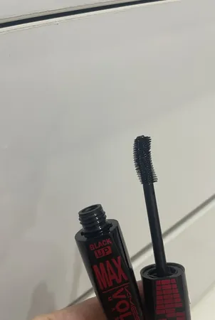 ریمل حجم دهنده مکس مدل ولوم