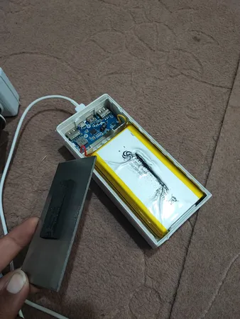 پاوربانک شیائومی مدل Mi PB3018ZM ظرفیت 30000 میلی آمپر ساعت