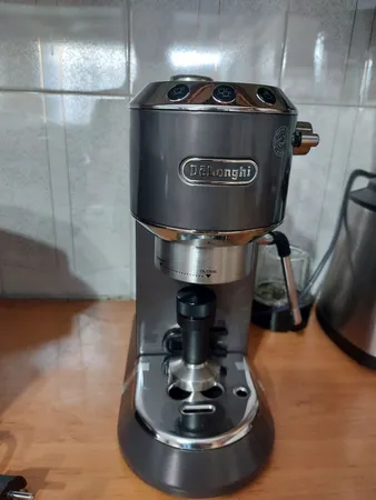 اسپرسو ساز 1.1 لیتری دلونگی مدل EC885M