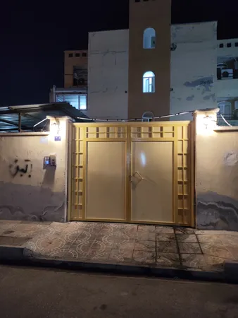 چراغ حیاطی دیواری مدل کلاسیک