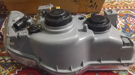 چراغ جلو چپ جمع ساز مدل JMotor-7582 مناسب برای پراید 111