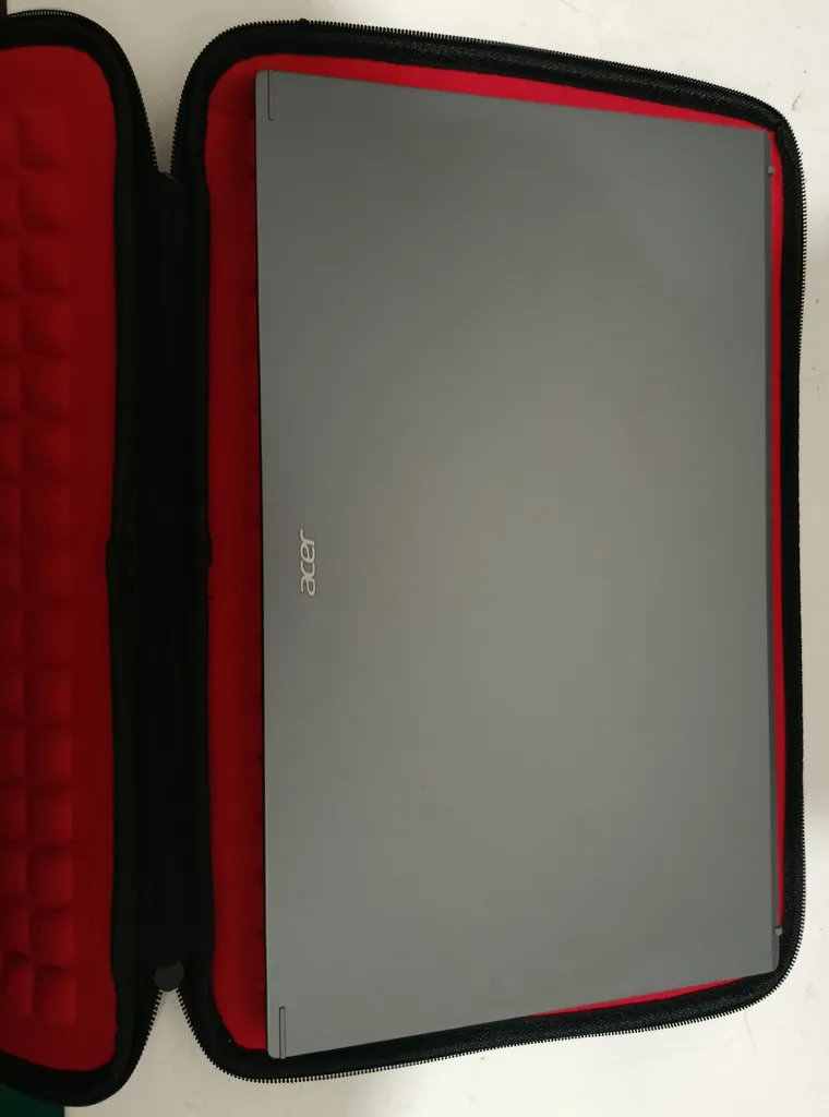 کاور لپ تاپ جی بگ مدل G200 مناسب برای لپ تاپ 15.6 اینچی