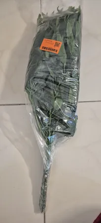 گل مصنوعی مدل بوته برگ بامبو لمسی بسته 12 عددی