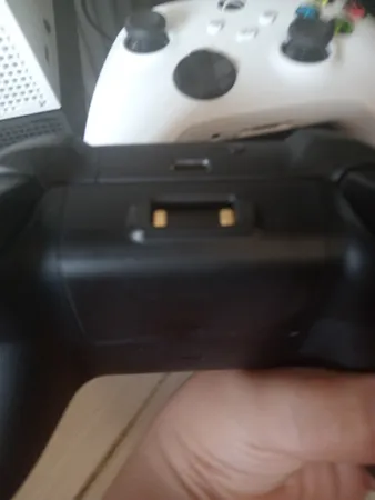 پایه شارژ دسته بازی ایکس باکس دابی مدل 532X به همراه باتری