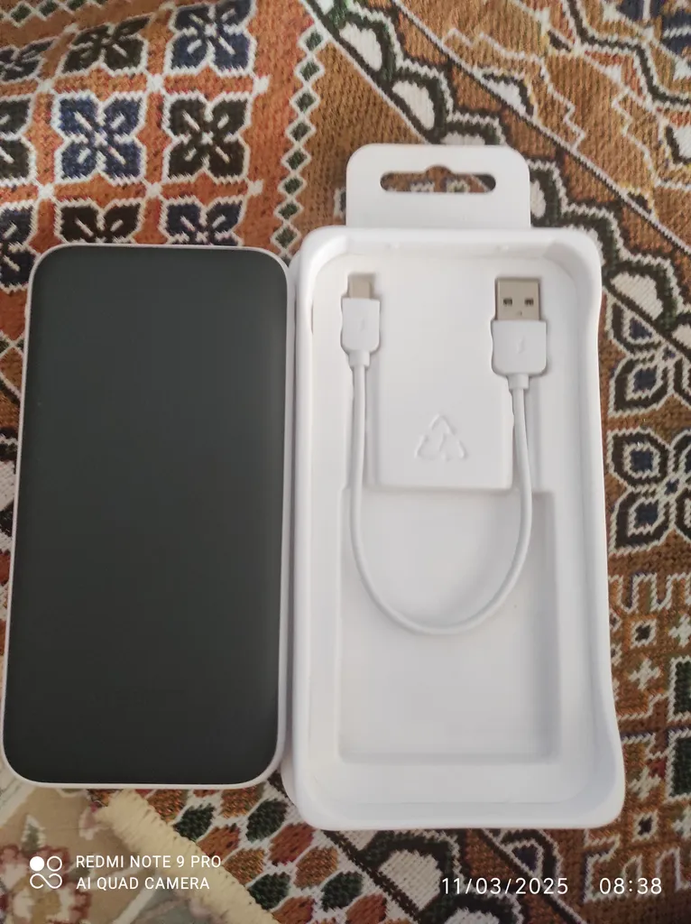 شارژ همراه وگر مدل V11 ظرفیت 25000 میلی آمپر ساعت