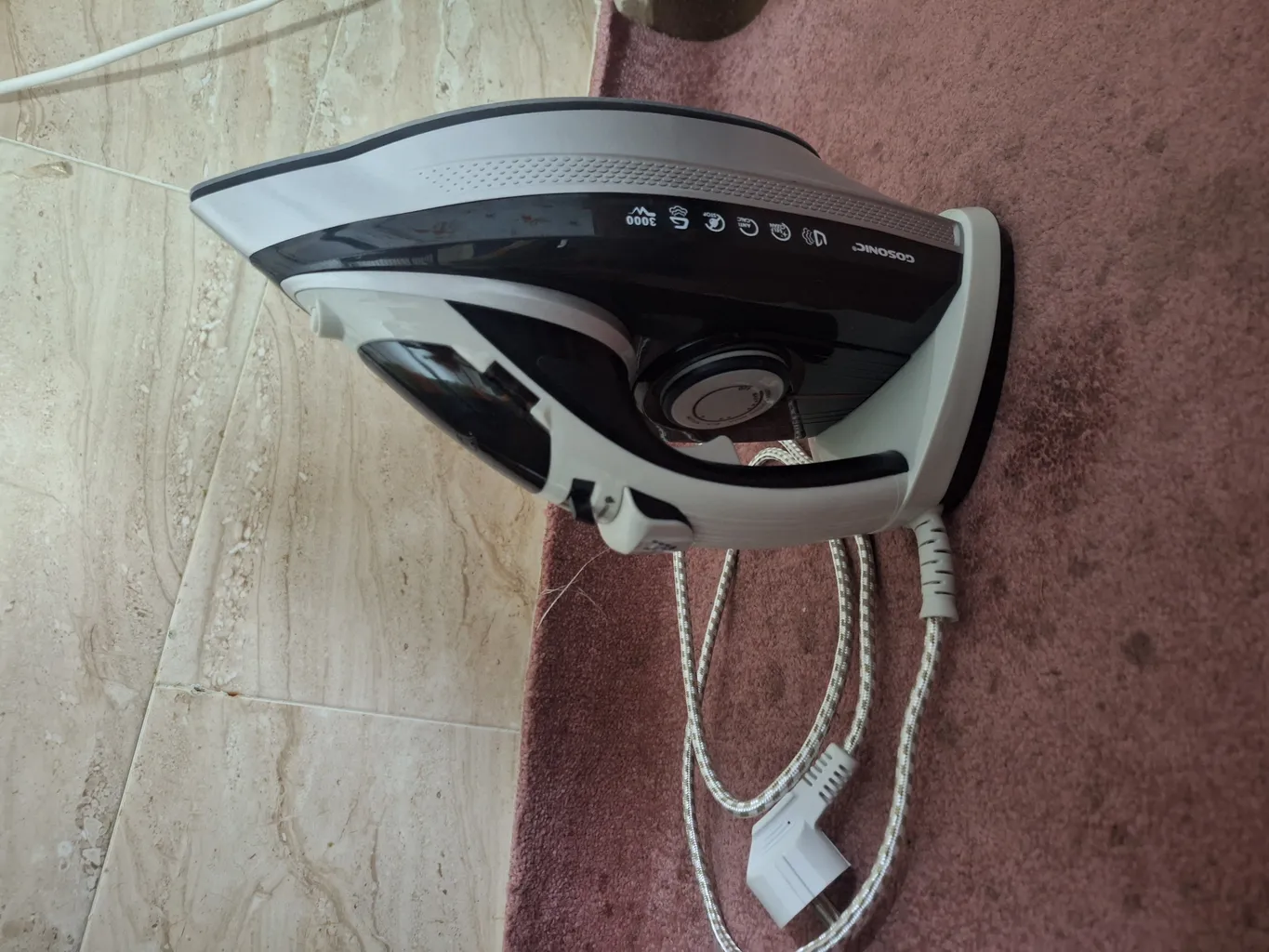 اتو بخار گوسونیک مدل GSI-300