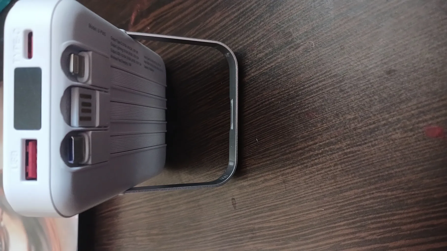 پاوربانک اولتراسور مدل U-PW5 ظرفیت 10000 میلی آمپر ساعت