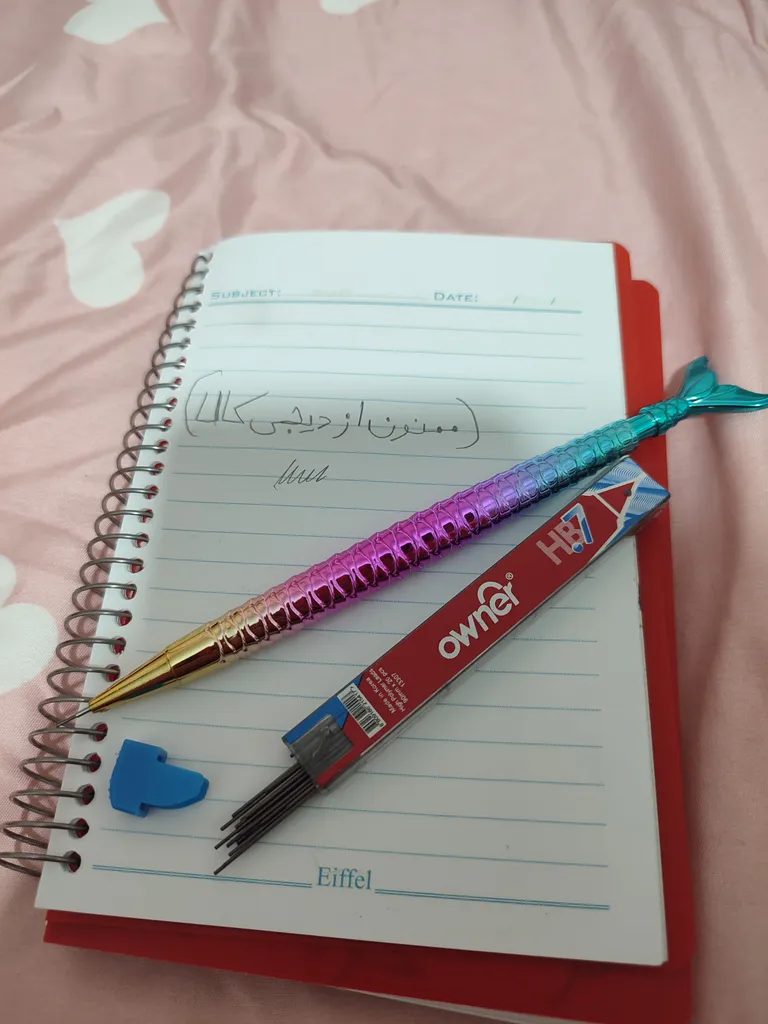 مداد نوکی 0.7 میلی متری مدل پری دریایی به همراه نوک مداد نوکی اونر