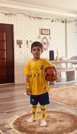 ست پنج تکه لباس ورزشی پسرانه طرح النصر مدل رونالدو 2024