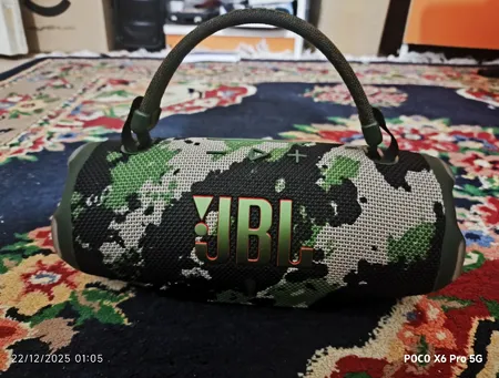 اسپیکر بلوتوثی قابل حمل جی بی ال مدل Charge 6