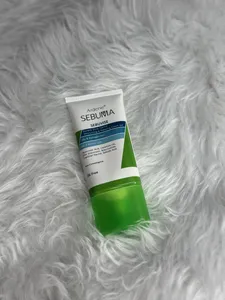 تجریه خرید کرم ژل ترمیم کننده آردن سبوما مناسب پوست های چرب حجم 40 میلی لیتر