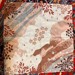 تجریه خرید دستمال سر و گردن هاماگراف مدل fall color