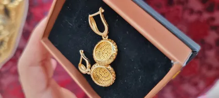 گوشواره طلا 18 عیار زنانه طلای مستجابی مدل آوا تراش کد 16