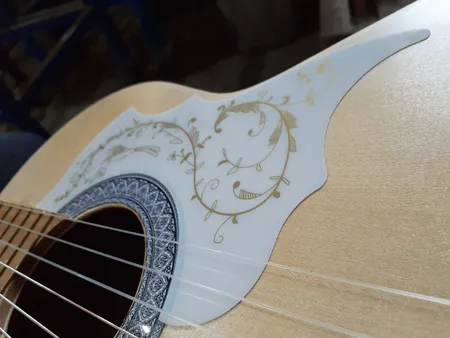 گلپیدور گیتار مدل PF30