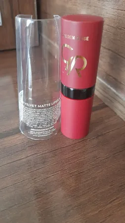 رژ لب گلدن رز مدل velvet شماره 35
